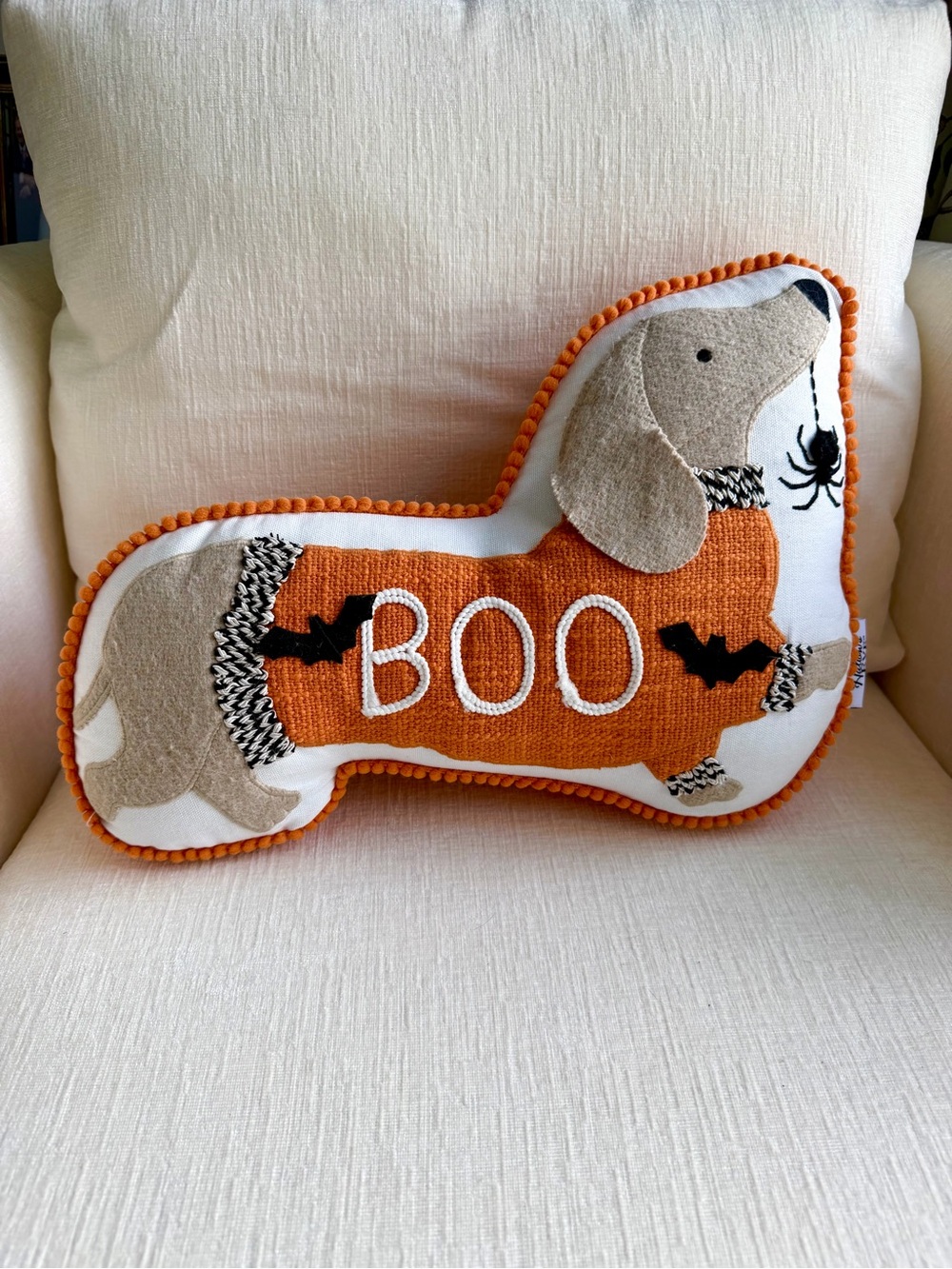 Like New Halloween Dachshund  Pillow - Orange 'BOO'